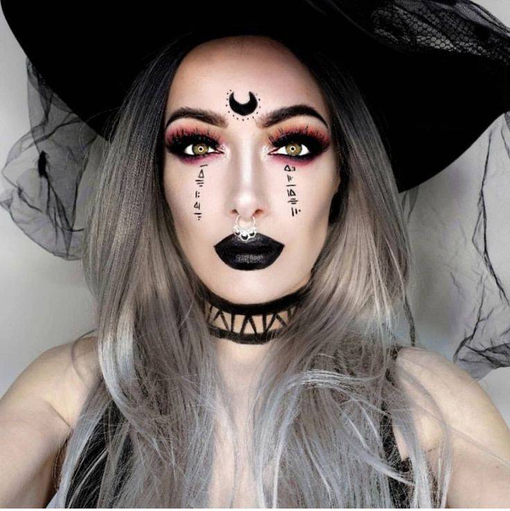 Fashion black witch makeup