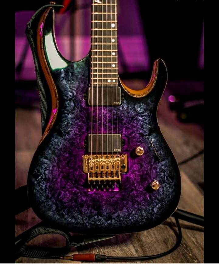 Products Kiesel Guitars