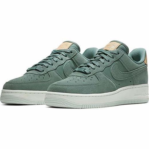 Nike Air Force 1 '07 Lv8 Style