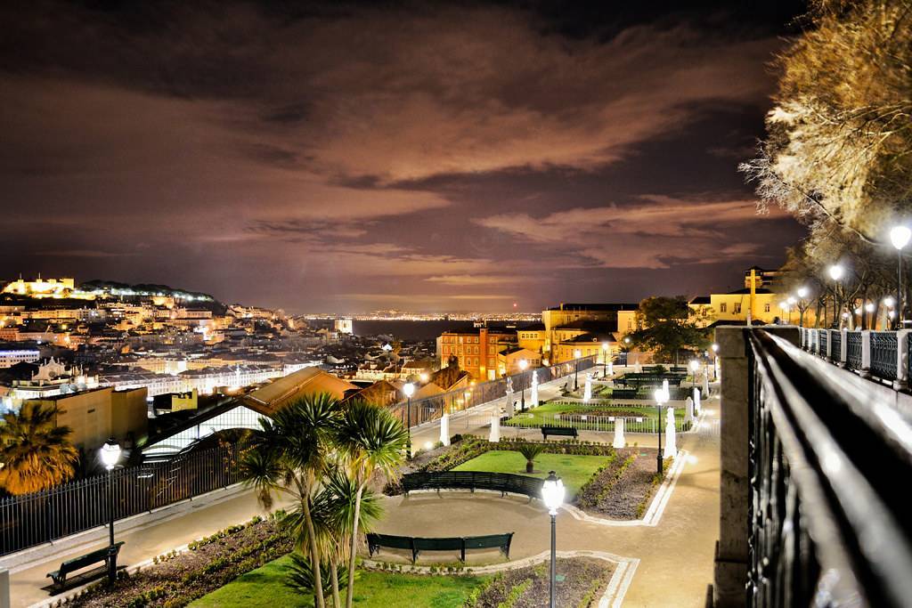 Place Jardín de São Pedro de Alcântara