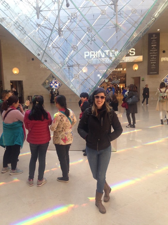 Place Pyramide du Louvre