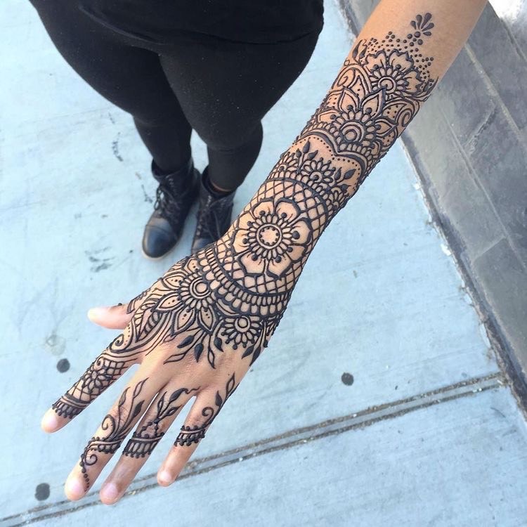 Essa tatuagem vai te enlouquecer!!!! 