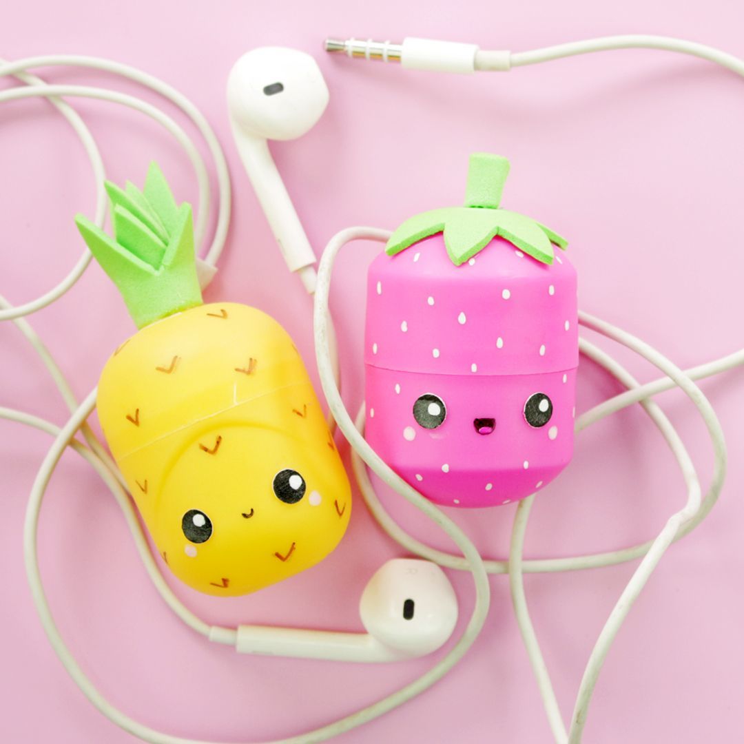 Fashion DIY Kinder Surprise Earphones Holder 