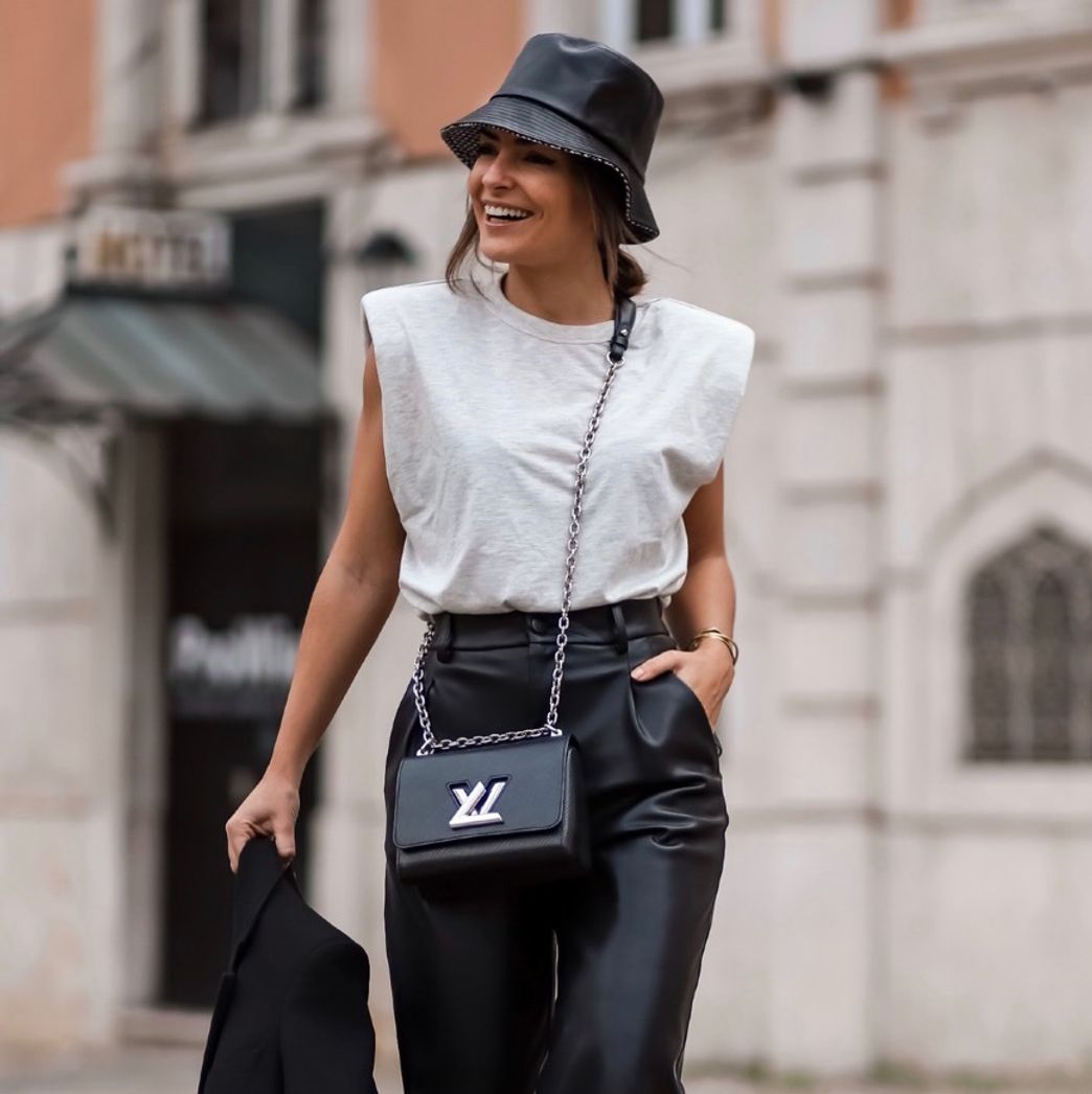 Social Louis Vuitton twist bag 