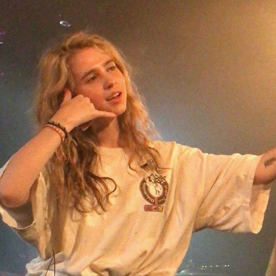 Music Hello? - Clairo 