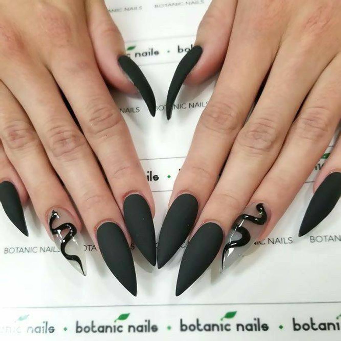 Fashion inspiração de unhas