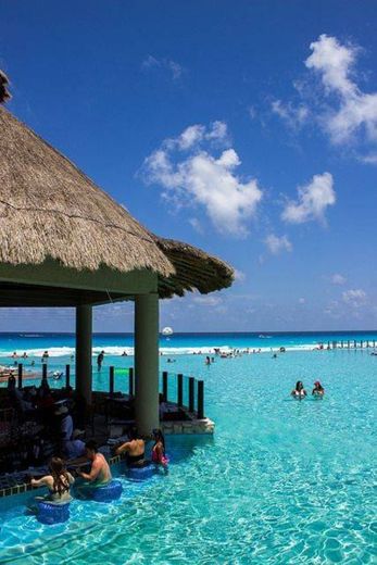 Westing resort in Cancun