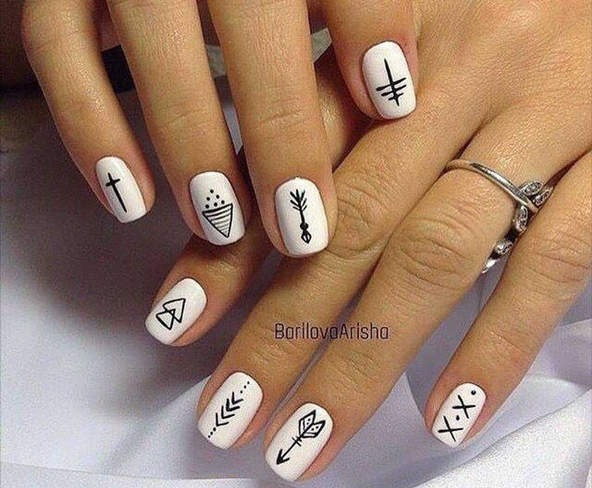 Moda Unhas cateye🤍🖤💅