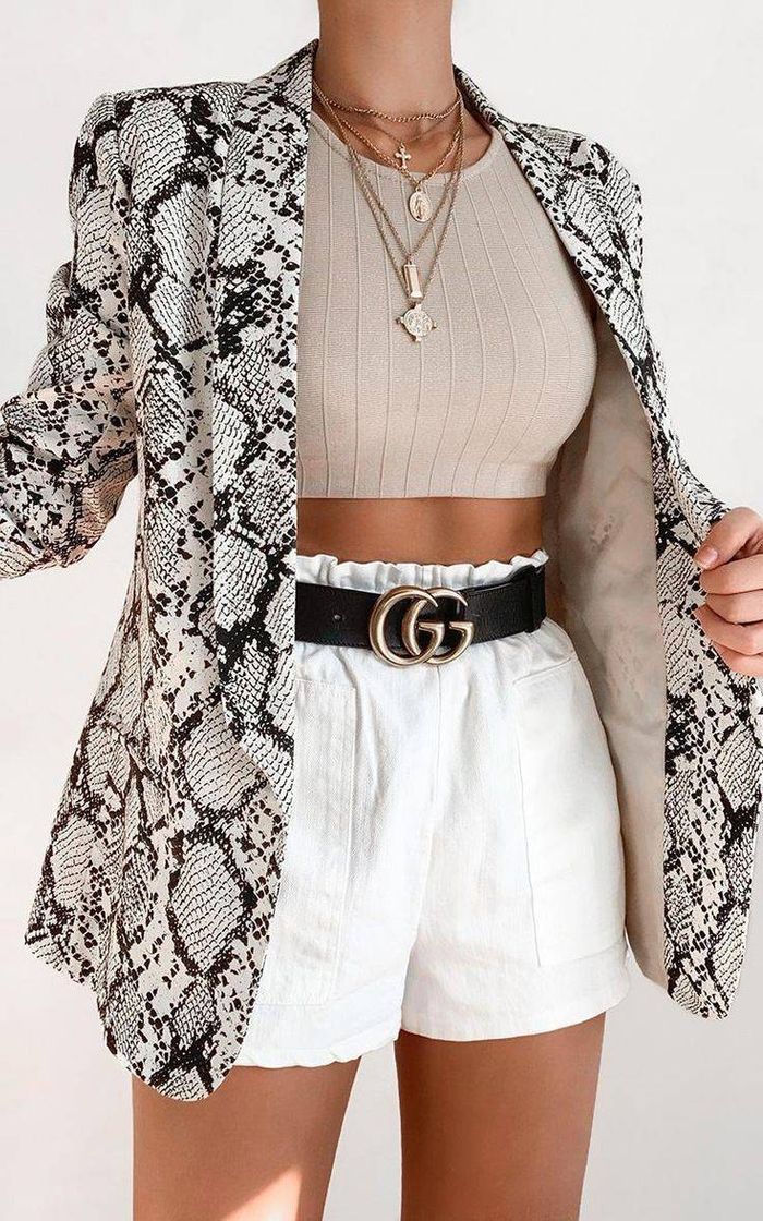 Social Luxury Fashion