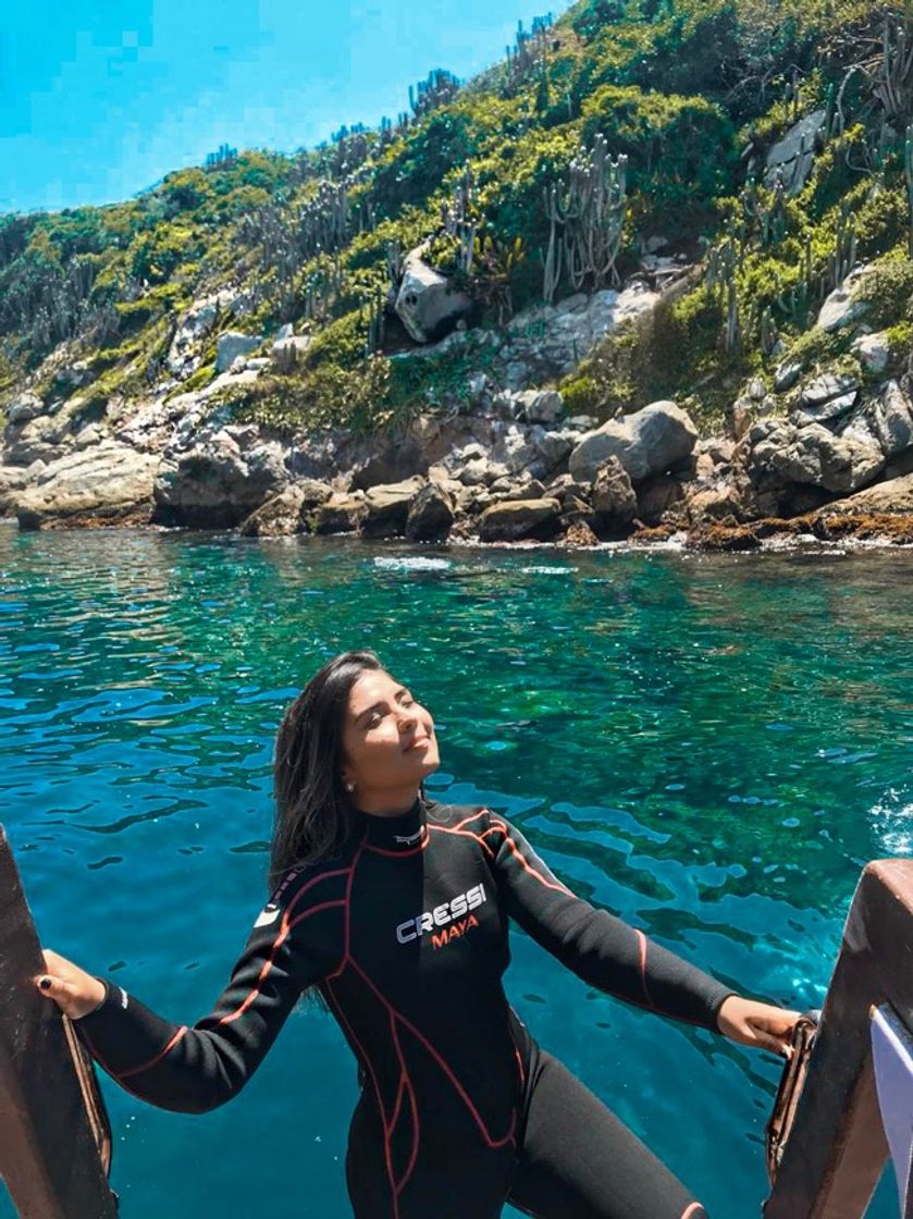 Lugar Master Dive - Centro de Mergulho