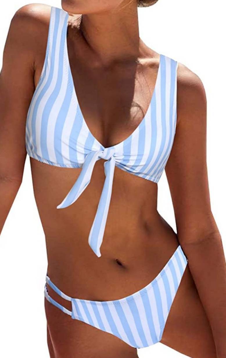 Moda Bikini azul e branco