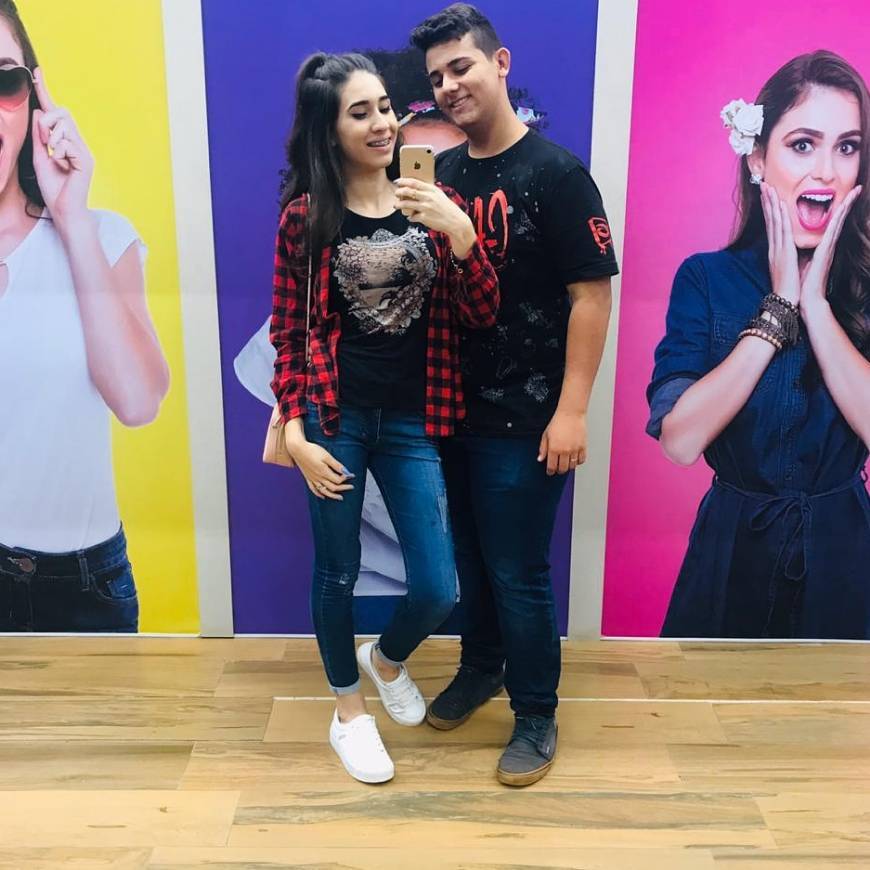 Nossos dias saindo ❤️😀😀