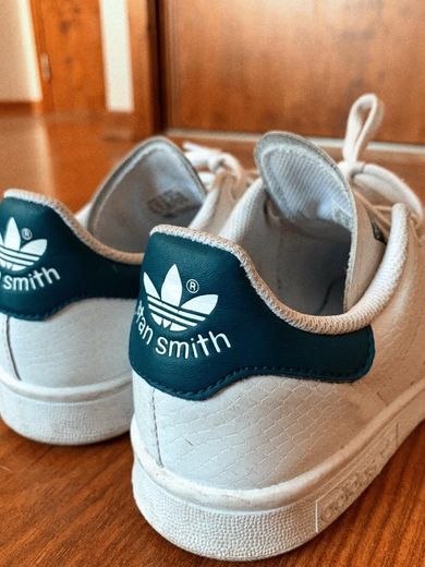 Moda adidas Originals Stan Smith Zapatillas de Deporte Unisex adulto, Blanco