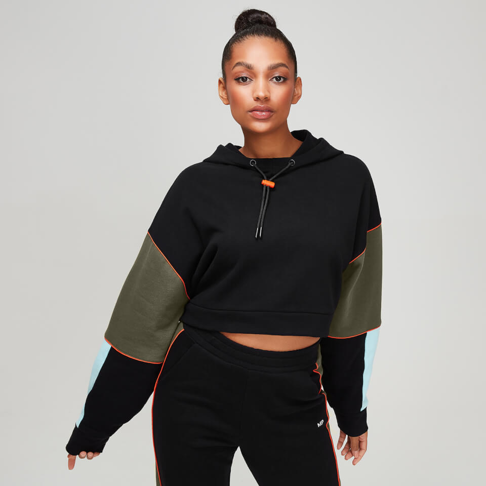 Moda Buy Women's Rest Day Cropped Hoodie | Black | MYPROTEIN™