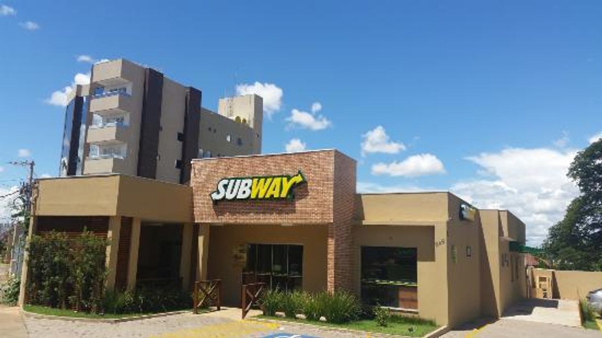 Restaurants Subway