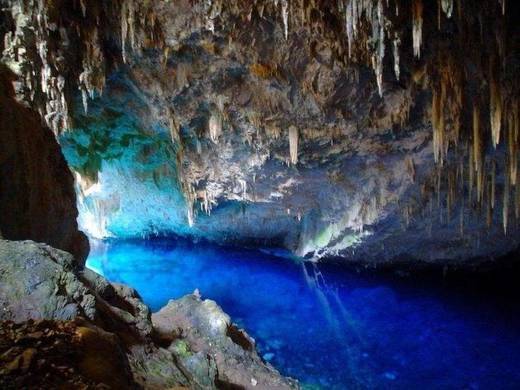 Gruta da lagoa azul