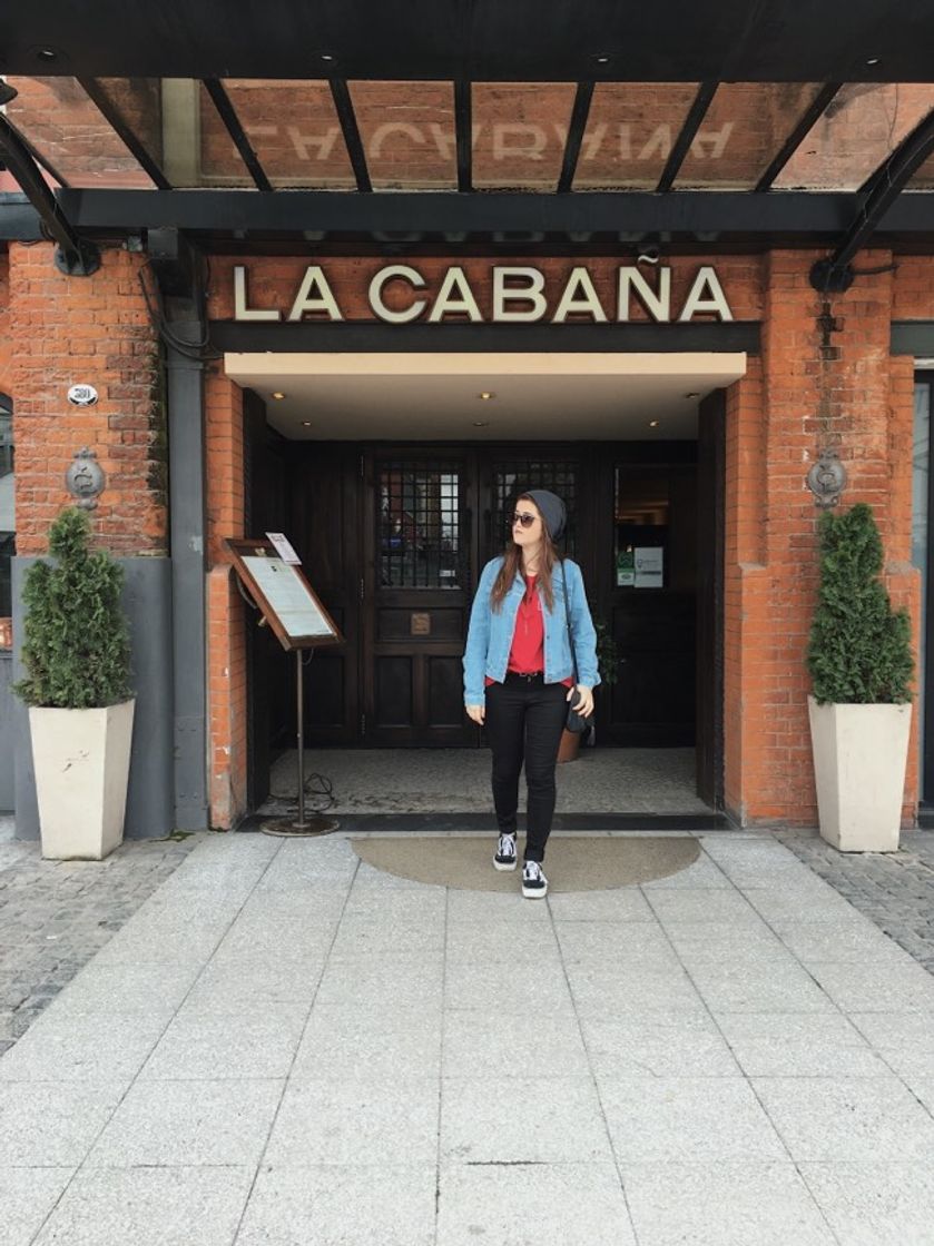 Place La Cabaña