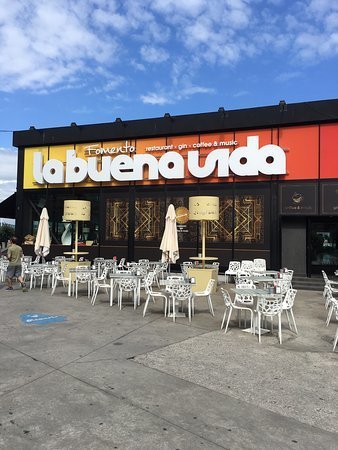 Restaurants La Buena Vida Fomento