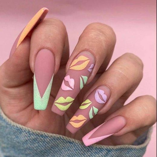 70+Stunning Spring Nails 2020 Desing -the Glossych 