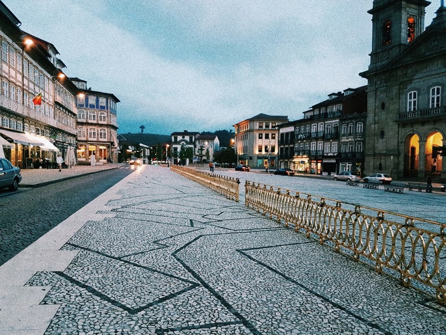 Lugar Largo do Toural