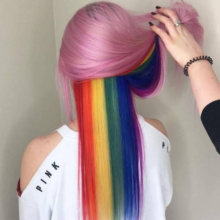 Fashion Incrível esse cabelo colorido 😍🌈