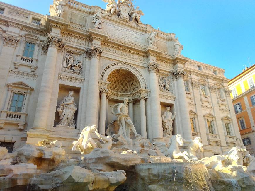 Lugar Fontana di Trevi