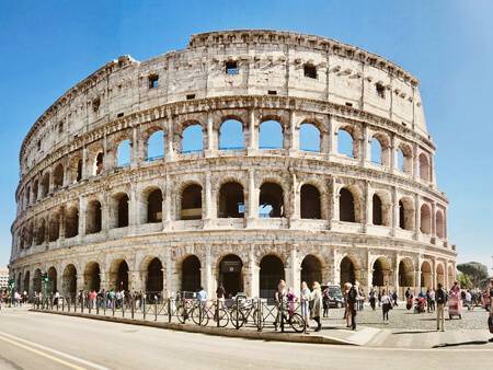 Lugar Coliseo de Roma