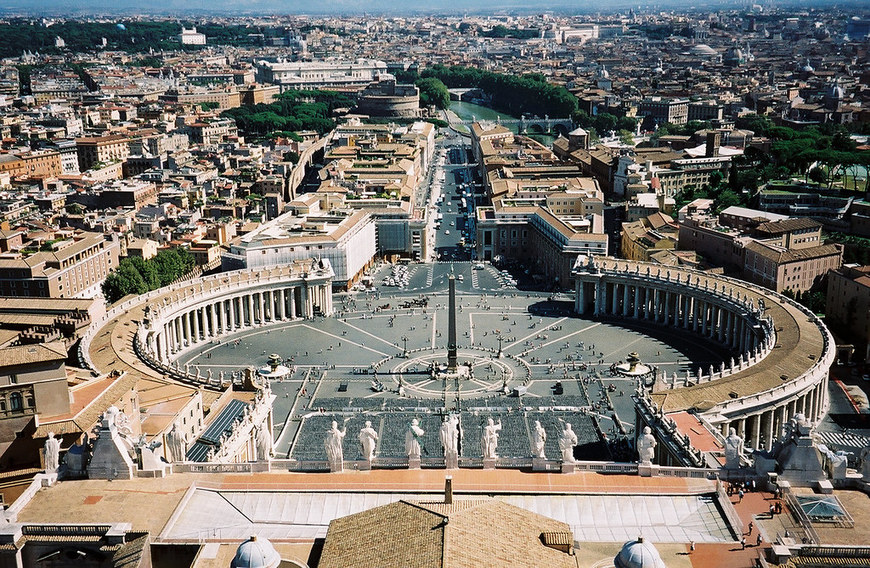 Lugar Piazza di San Pietro