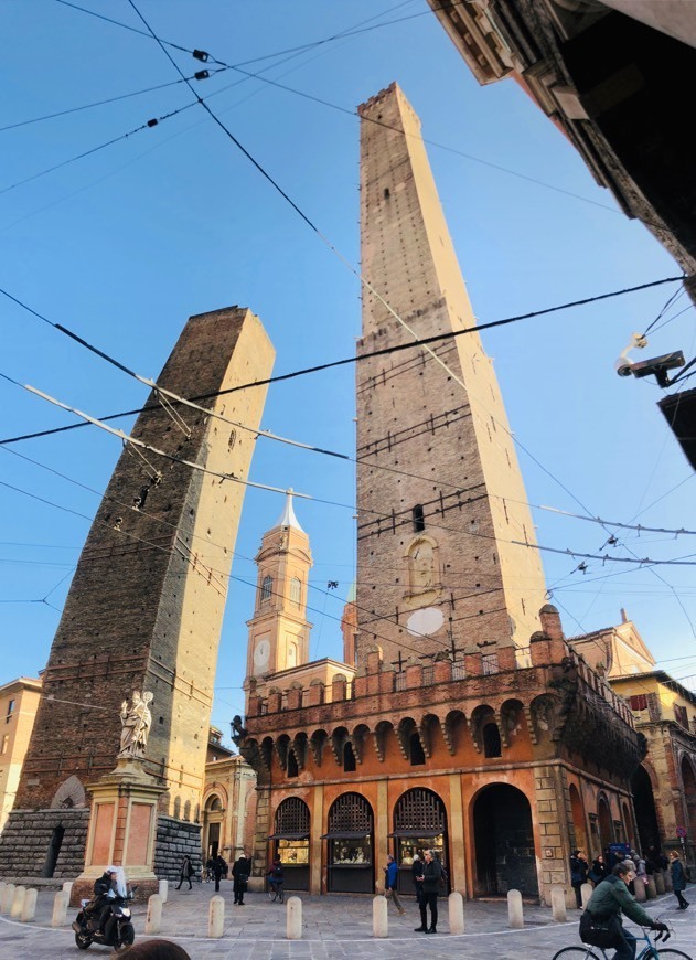 Torre Asinelli