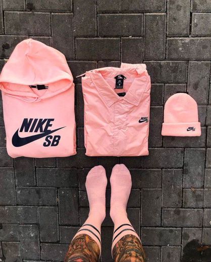 Nike Rose