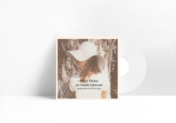 Music Azul (with Rodrigo Amarante)