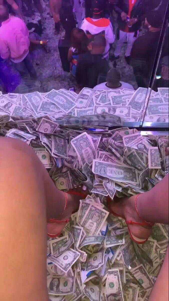 Money 💸
