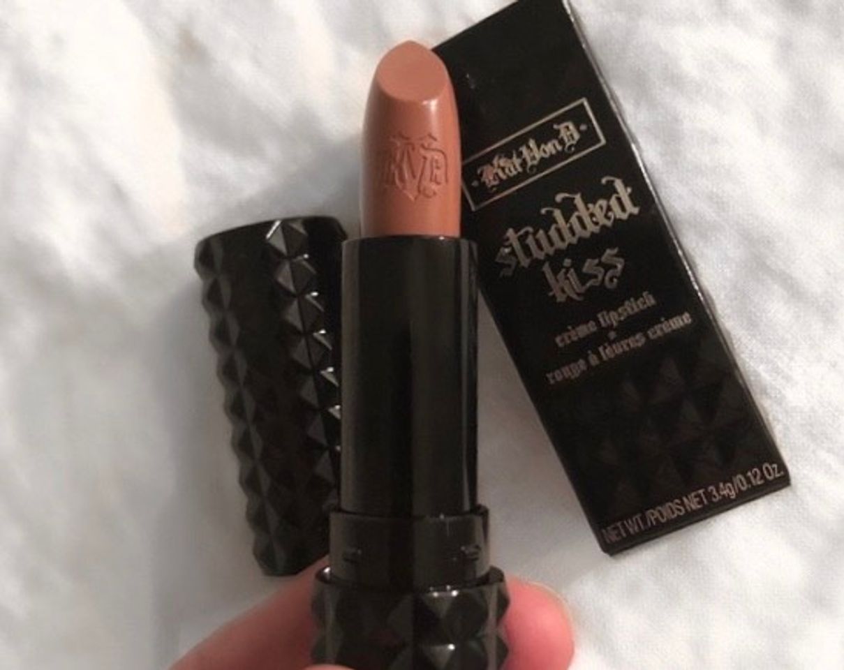 Productos Studded Kiss Crème Lipstick KVD