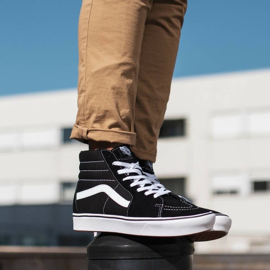 Fashion Ténis ComfyCush Sk8-Hi | Preto | Vans