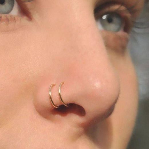 piercing duplo no nariz