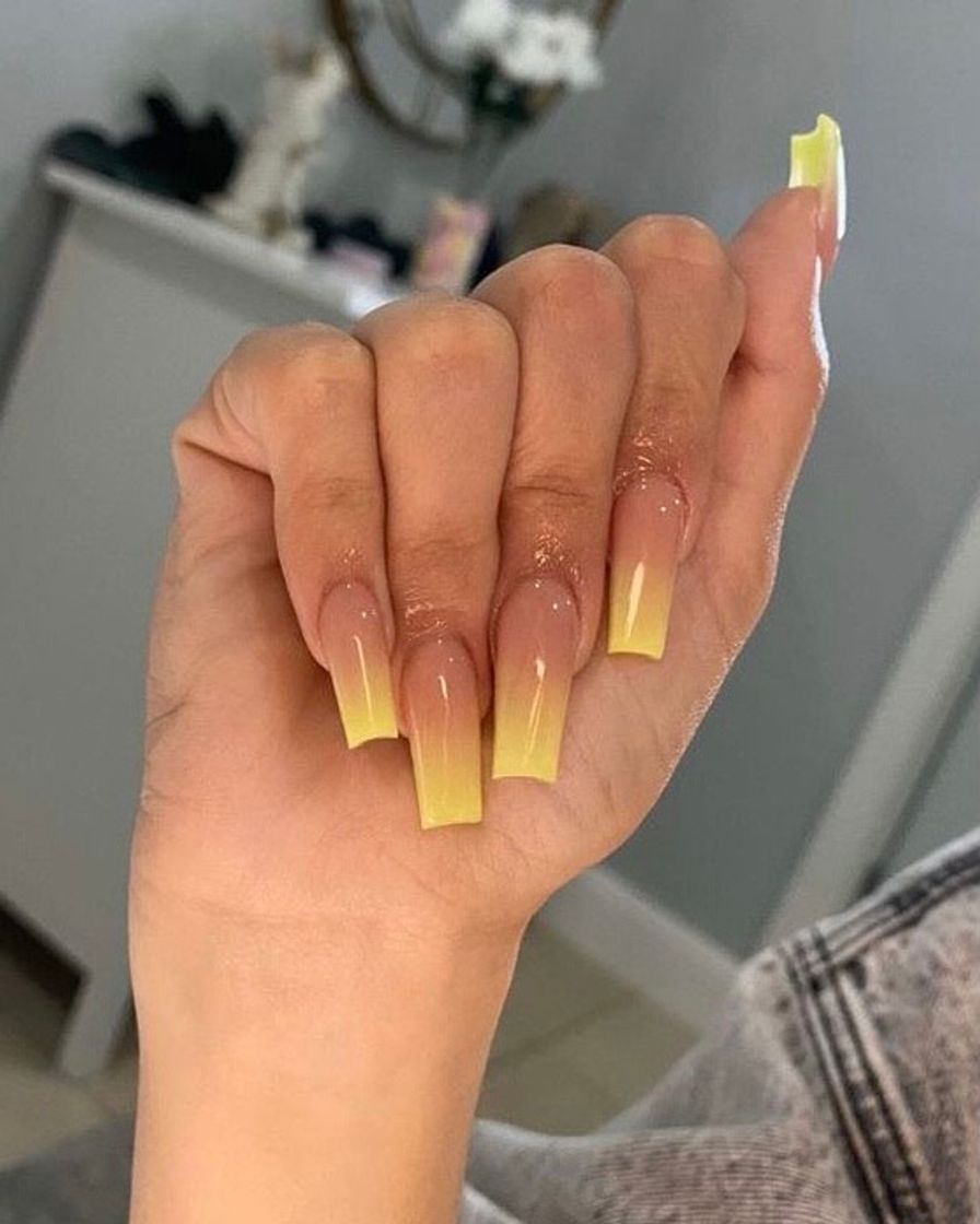 Fashion nails