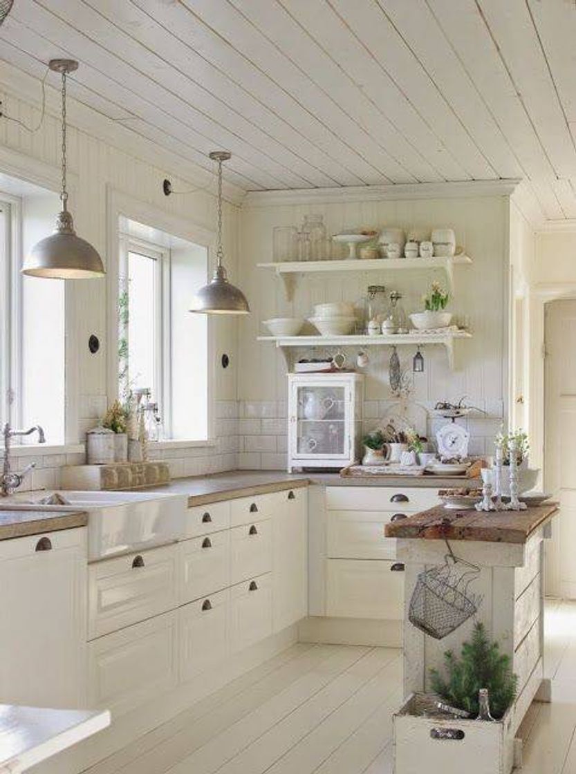 Social Kitchen Decor