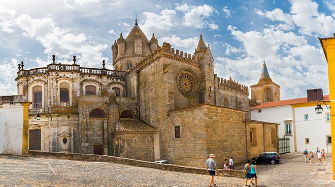 Place Evora