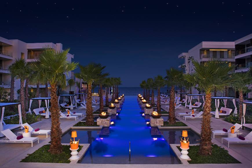 Lugar Breathless Riviera Cancun Resort & Spa