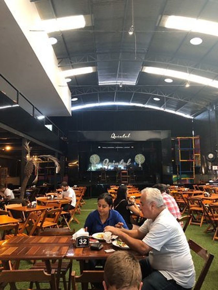 Restaurants Quintal Mariana