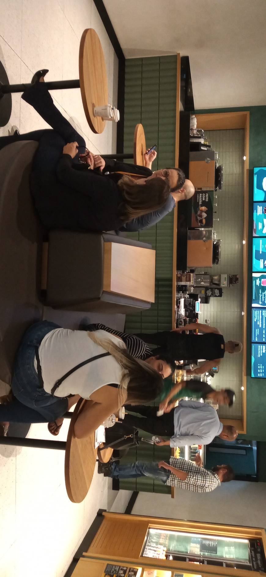 Place Starbucks