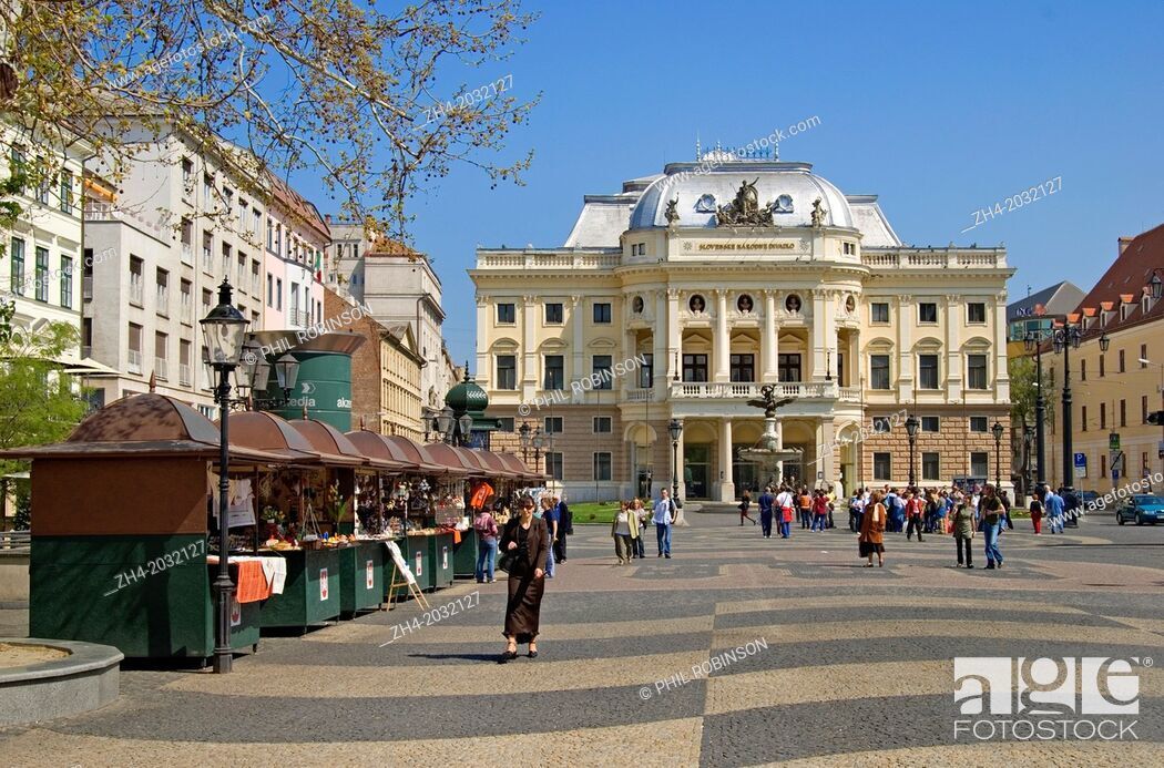Place Hviezdoslavovo námestie