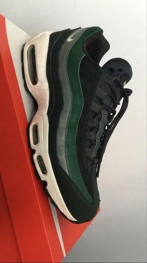 Nike Air MAX 95 Essential