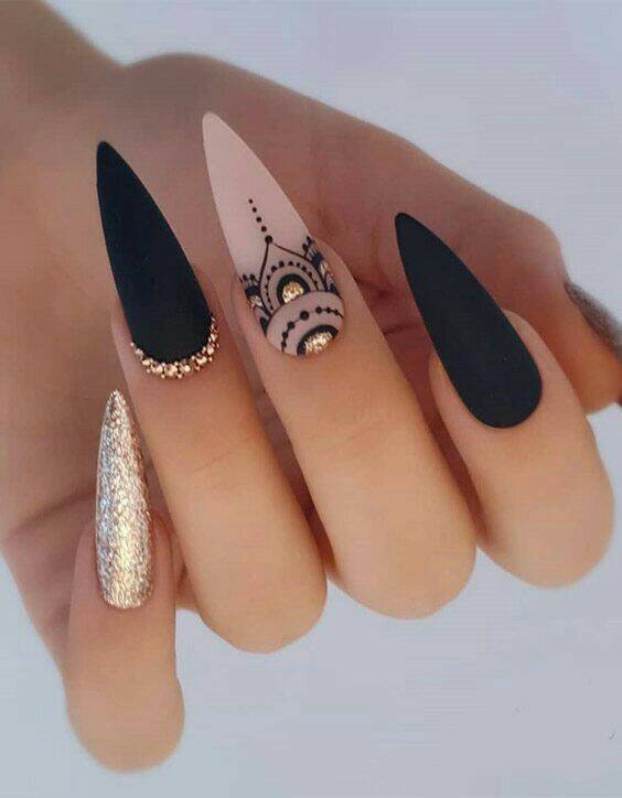 Moda Unha linda e tambrl😃💅🔥