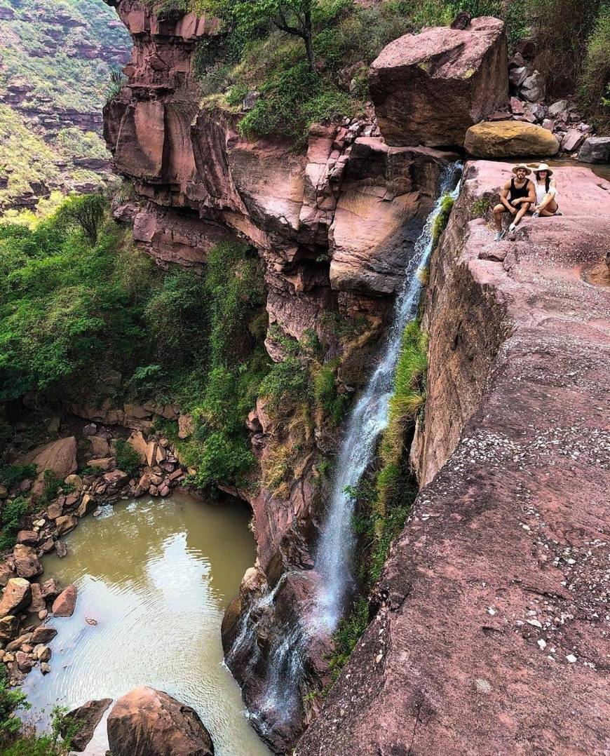 Lugar cascada Cañon De Las Iguanas