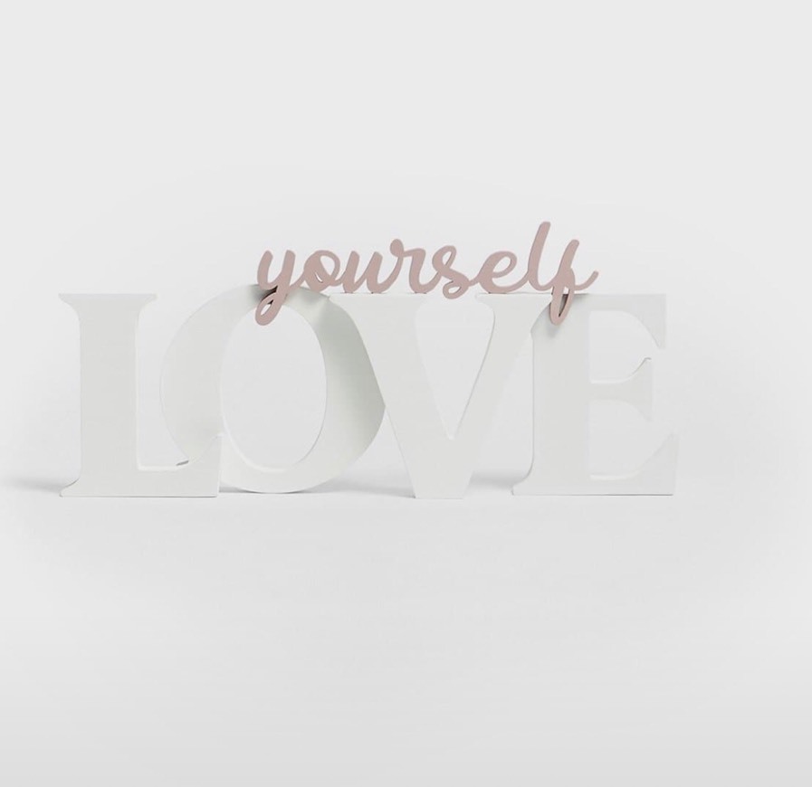 Moda Cartel “love yourself” 