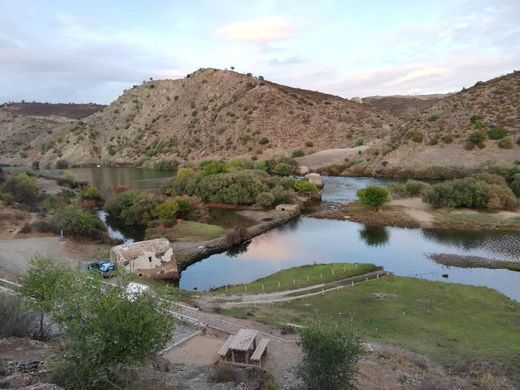 Praia Fluvial Azenhas do Guadiana