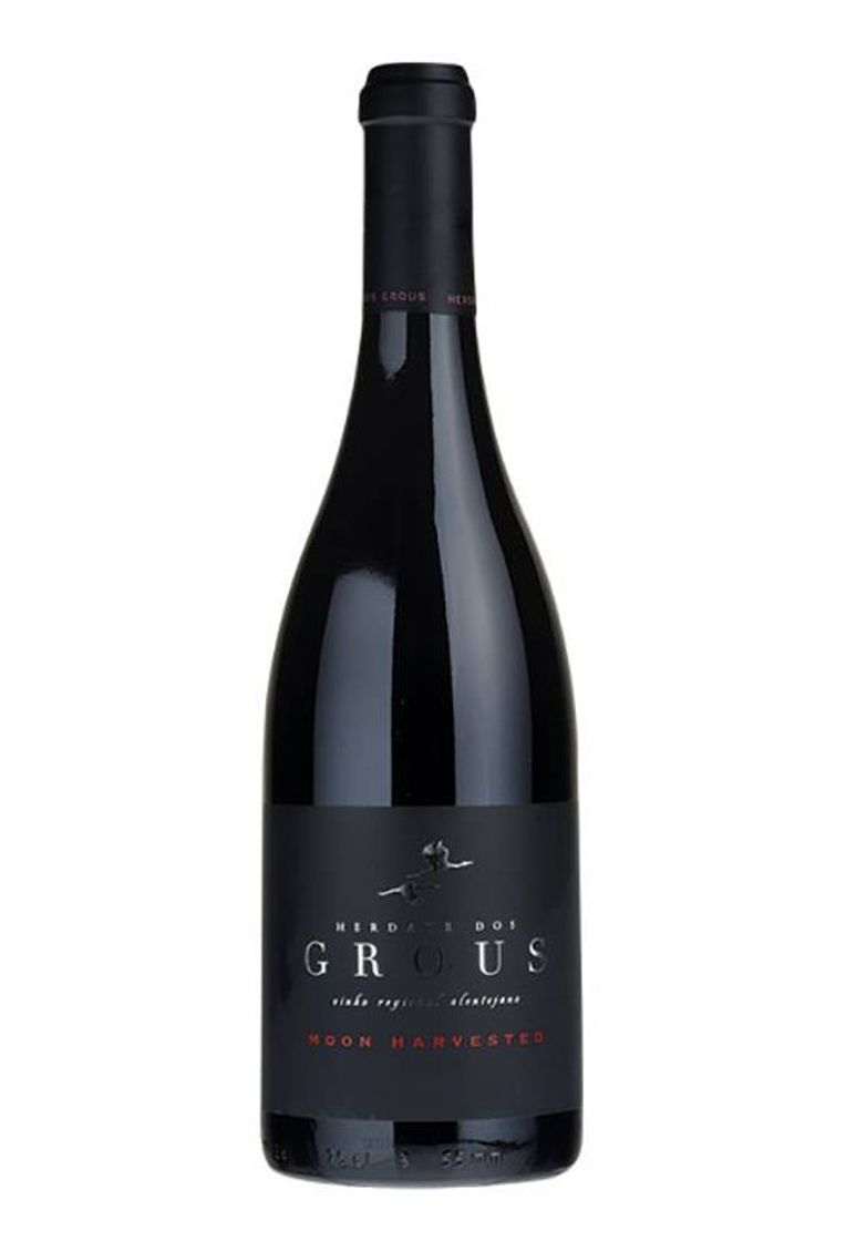 Place 2018 Herdade dos Grous Moon Harvested red