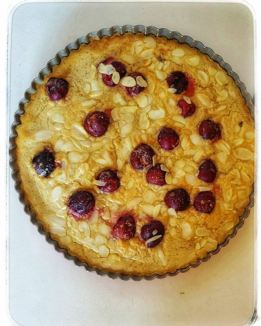 Fashion Clafoutis de cerezas 🍒 y almendras