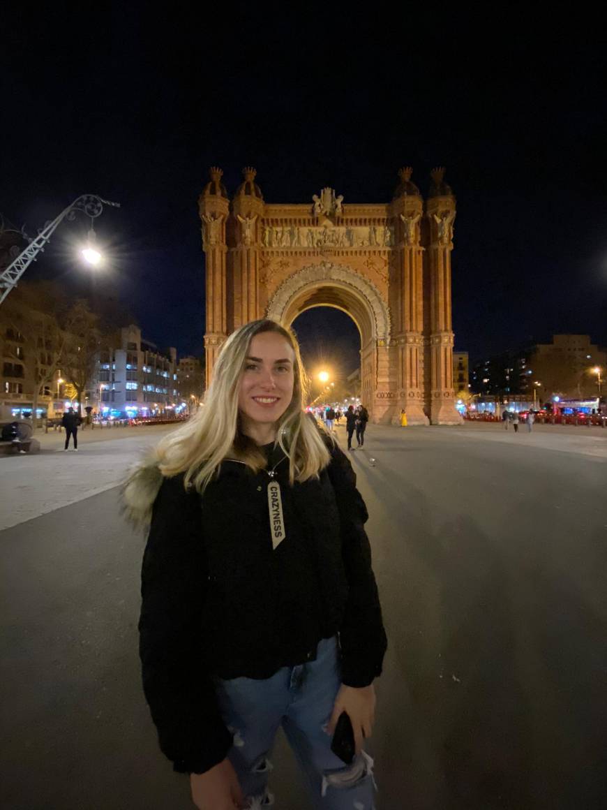 Place Arc de Triomf